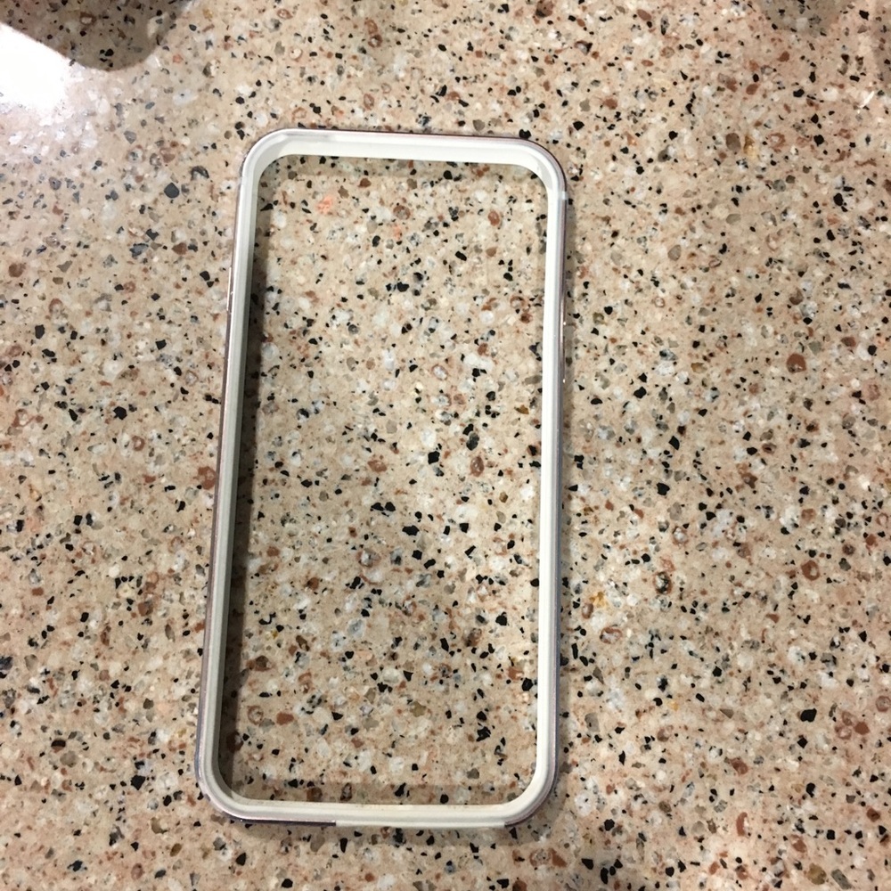 iPhone 6s cases and charger
